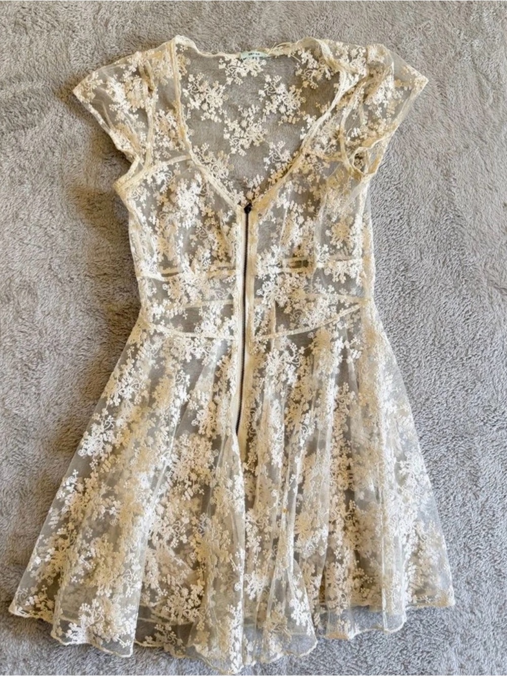 Kimchi Blue Urban Outfitters Lace Dress S Ivory Cream Zip Front Fit & Flare
